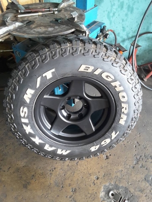 ล้ออะไหล่ LENSO + Maxxis MT 245-75-16 ปี11 สวยๆ 1วง ล้ออะไหล่ LENSO + Maxxis MT 245-75-16 ปี11 สวยๆ 1วง