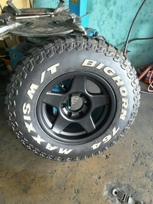 ล้ออะไหล่ LENSO + Maxxis MT 245-75-16 ปี11 สวยๆ 1วง