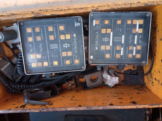 รถปูยาง SUMITOMO HA60W-5 แบบล้อยาง มือสองญี่ปุ่น รถปูยาง SUMITOMO HA60W-5 แบบล้อยาง มือสองญี่ปุ่น