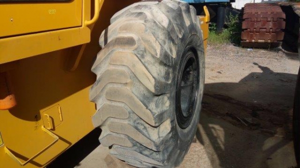 รถบดล้อยาง 7 ล้อ DYNAPAC RT200W # 8A2-45109 มือสองญี่ปุ่น