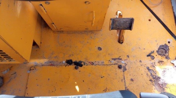 รถบดล้อยาง 7 ล้อ DYNAPAC RT200W # 8A2-45109 มือสองญี่ปุ่น