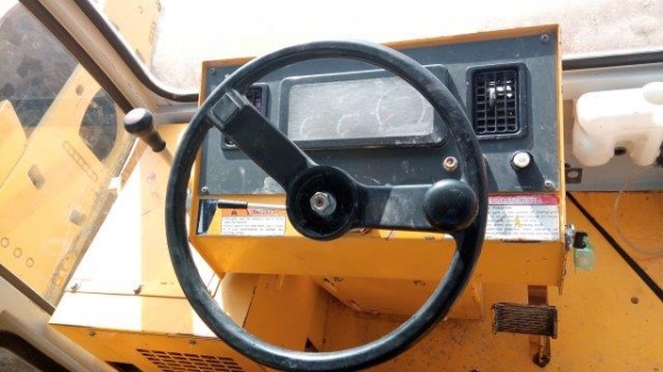 รถบดล้อยาง 7 ล้อ DYNAPAC RT200W # 8A2-45109 มือสองญี่ปุ่น