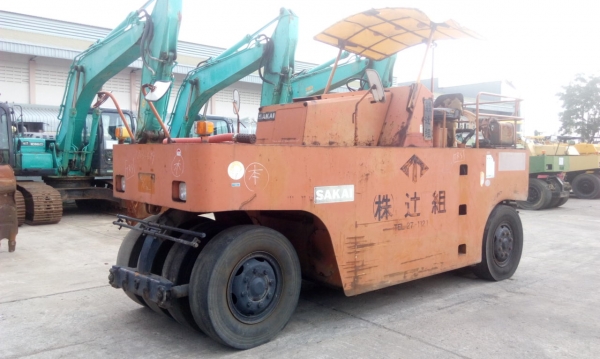 รถขุดล้อยาง KOMATSU PW140-7 มือสองยุโรป รถขุดล้อยาง KOMATSU PW140-7 มือสองยุโรป