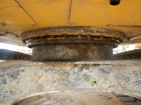 รถขุดล้อยาง KOMATSU PW140-7 มือสองยุโรป รถขุดล้อยาง KOMATSU PW140-7 มือสองยุโรป