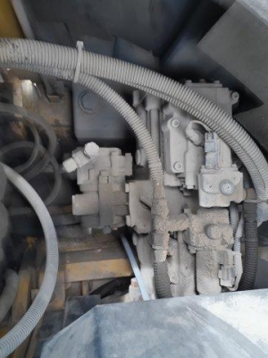 รถขุดล้อยาง KOMATSU PW140-7 มือสองยุโรป รถขุดล้อยาง KOMATSU PW140-7 มือสองยุโรป