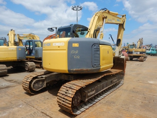 รถขุดล้อยาง KOMATSU PW140-7 มือสองยุโรป รถขุดล้อยาง KOMATSU PW140-7 มือสองยุโรป