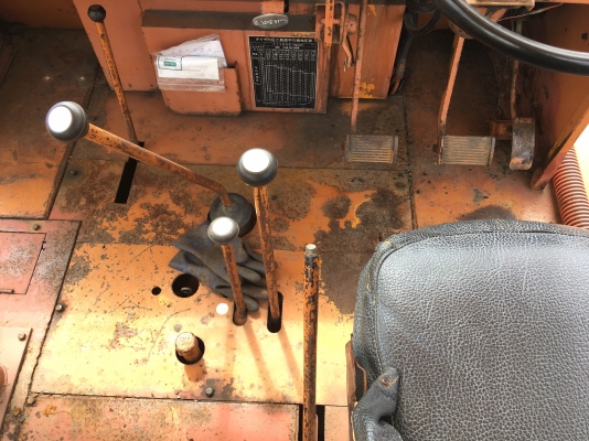 รถขุดล้อยาง KOMATSU PW140-7 มือสองยุโรป รถขุดล้อยาง KOMATSU PW140-7 มือสองยุโรป