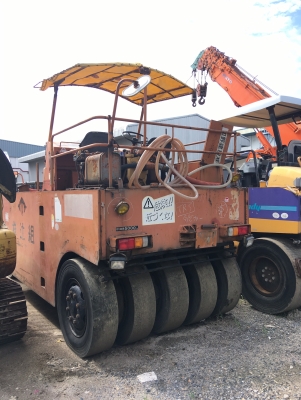 รถขุดล้อยาง KOMATSU PW140-7 มือสองยุโรป รถขุดล้อยาง KOMATSU PW140-7 มือสองยุโรป