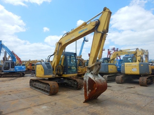 รถขุดล้อยาง KOMATSU PW140-7 มือสองยุโรป รถขุดล้อยาง KOMATSU PW140-7 มือสองยุโรป