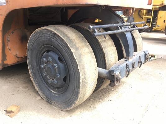 รถขุดล้อยาง KOMATSU PW140-7 มือสองยุโรป รถขุดล้อยาง KOMATSU PW140-7 มือสองยุโรป