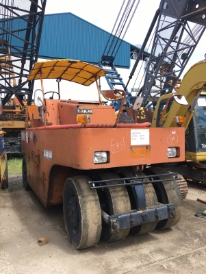 รถขุดล้อยาง KOMATSU PW140-7 มือสองยุโรป รถขุดล้อยาง KOMATSU PW140-7 มือสองยุโรป