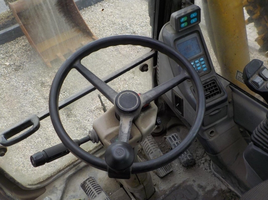 รถขุดล้อยาง KOMATSU PW140-7 มือสองยุโรป รถขุดล้อยาง KOMATSU PW140-7 มือสองยุโรป