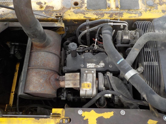 รถขุดล้อยาง KOMATSU PW140-7 มือสองยุโรป รถขุดล้อยาง KOMATSU PW140-7 มือสองยุโรป