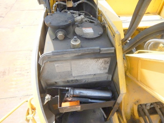 รถขุดล้อยาง KOMATSU PW140-7 มือสองยุโรป รถขุดล้อยาง KOMATSU PW140-7 มือสองยุโรป