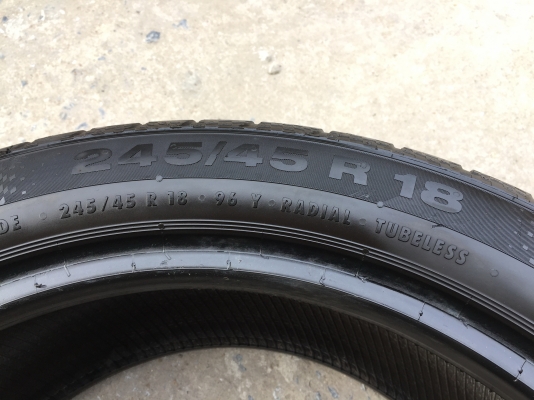 ยาง Continental 245-45-18 ปี 13 2 เส้น 2500  สวยๆไม่บวมไม่กินข้างดอกยางเหลือเยอะเอาไปวิ่งกันใด้อีกยาวค่ะ
