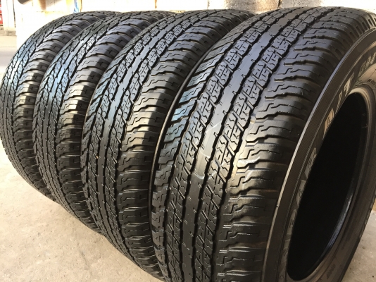 ยาง YOKOHAMA 265-65-17 ปี 15 ครบชุด 4 เส้น 6000  สภาพสวยๆไม่มีปะไม่บวมไม่กินข้าง ดอกยางเหลือเยอะเอาไปวิ่งกันใด้อีกยาวค่ะ