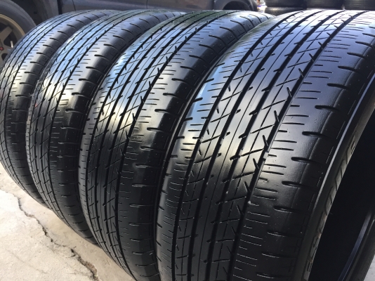 ยาง Bridgstone 215-55-17 ปี 15 ครบชุด 4 เส้น 5000  สวยๆไม่บวมไม่กินข้างดอกยางเหลือเยอะเอาไปวิ่งกันใด้อีกยาวค่ะ