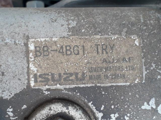 รถขุด 13 ตัน KOBELCO SK135SR-1ES YY04 มือสองญี่ปุ่น