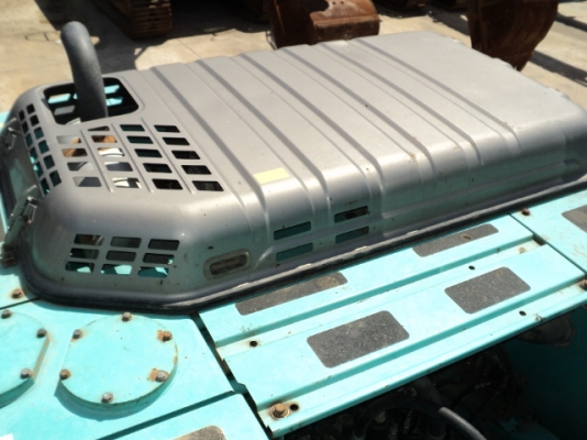 รถขุด 13 ตัน KOBELCO SK135SR-1ES YY04 มือสองญี่ปุ่น