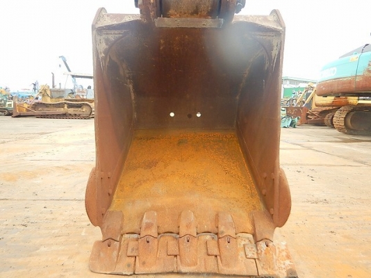 รถขุด 13 ตัน KOBELCO SK135SR-1ES YY04 มือสองญี่ปุ่น