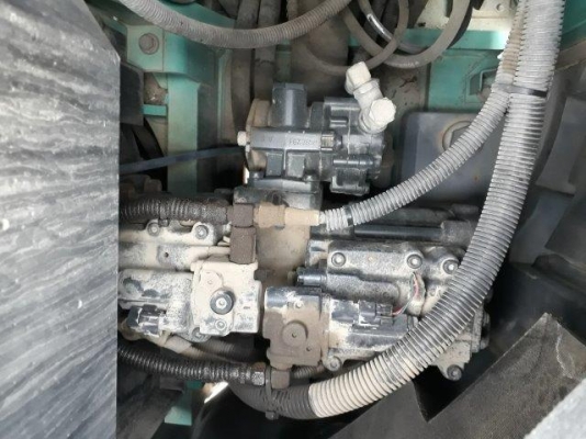 รถขุด 13 ตัน KOBELCO SK135SR-1ES YY04 มือสองญี่ปุ่น