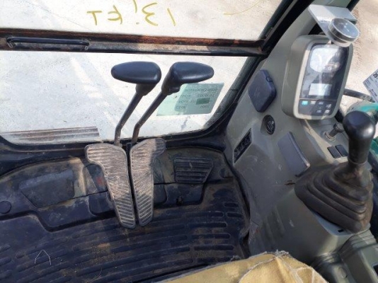 รถขุด 13 ตัน KOBELCO SK135SR-1ES YY04 มือสองญี่ปุ่น