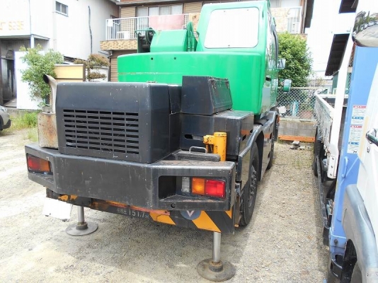 รถขุด 13 ตัน KOBELCO SK135SR-1ES YY04 มือสองญี่ปุ่น