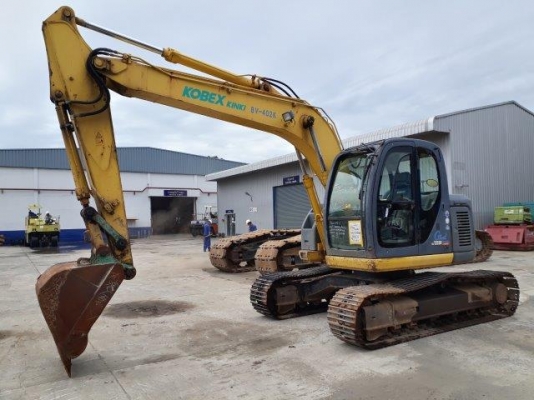 รถขุด 13 ตัน KOBELCO SK135SR-1ES YY04 มือสองญี่ปุ่น