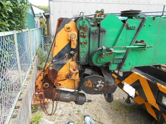 รถขุด 13 ตัน KOBELCO SK135SR-1ES YY04 มือสองญี่ปุ่น