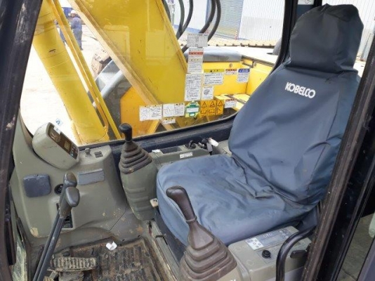 รถขุด 13 ตัน KOBELCO SK135SR-1ES YY04 มือสองญี่ปุ่น