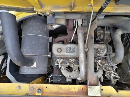 รถขุด 13 ตัน KOBELCO SK135SR-1ES YY04 มือสองญี่ปุ่น