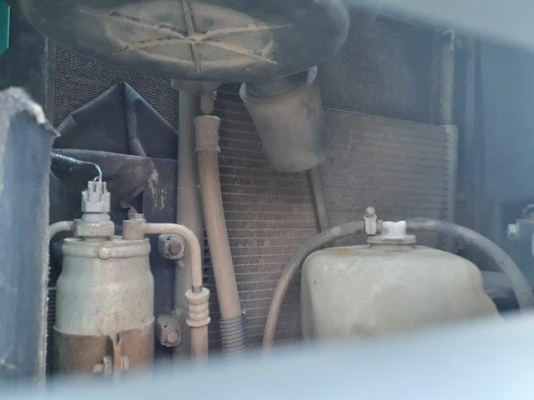 รถขุด 13 ตัน KOBELCO SK135SR-1ES YY04 มือสองญี่ปุ่น