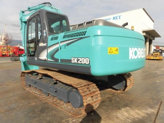 รถขุดKOBELCO รุ่น SK200-8 YN11ถึงไทยเร็วๆนี้คับ รถขุดKOBELCO รุ่น SK200-8 YN11ถึงไทยเร็วๆนี้คับ