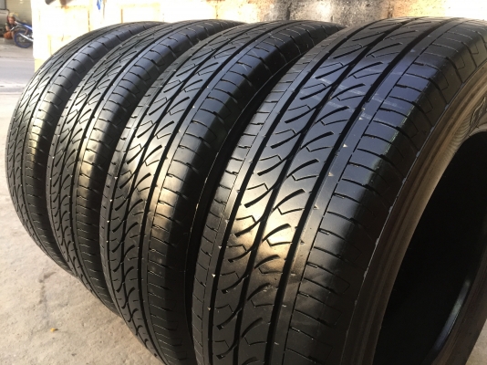 ยาง Firestone 215-65-16 ปี 16 ครบชุด 4 เส้น 5500  สวยๆไม่บวมไม่กินข้างดอกยางเหลือเยอะเอาไปวิ่งกันใด้อีกยาวค่ะ