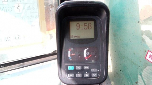 รถขุด 10 ตัน KOBELCO SK100-3 M5SUPER มีใบมีด มือสองญี่ปุ่น