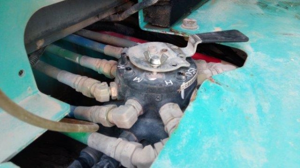 รถขุด 10 ตัน KOBELCO SK100-3 M5SUPER มีใบมีด มือสองญี่ปุ่น