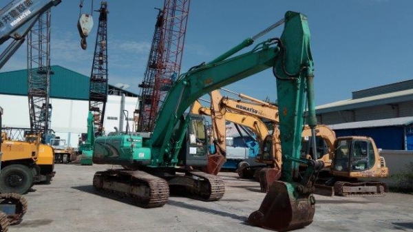 รถขุด 10 ตัน KOBELCO SK100-3 M5SUPER มีใบมีด มือสองญี่ปุ่น