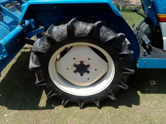 รถไถเล็กนั่งขับ MITSUBISHI MT2201