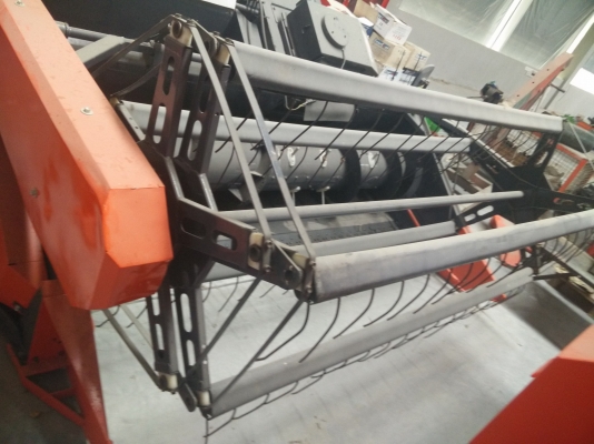 ขายรถเกี่ยวนวดข้าว Kubota DC-95GM ปรับสภาพให้พร้อมใช้งาน จัดไปลุยงานกันได้เลยครับ ขายรถเกี่ยวนวดข้าว Kubota DC-95GM ปรับสภาพให้พร้อมใช้งาน จัดไปลุยงานกันได้เลยครับ