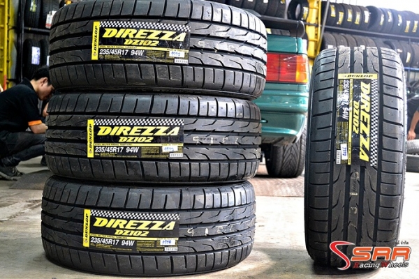 DUNLOP DZ102 235/45R17 ปี17 เส้นละ 3,500 บาท DUNLOP DZ102 235/45R17 ปี17 เส้นละ 3,500 บาท
