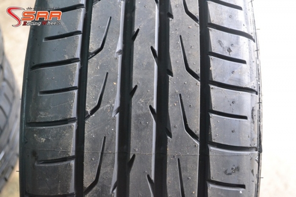 DUNLOP DZ102 235/45R17 ปี17 เส้นละ 3,500 บาท DUNLOP DZ102 235/45R17 ปี17 เส้นละ 3,500 บาท