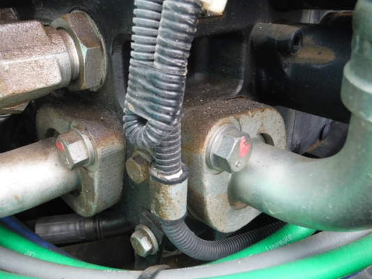 รถขุด KOBELCO SK120-3 M5 SUPER มีลายต่อหัวเจาะ มือสองญี่ปุ่น