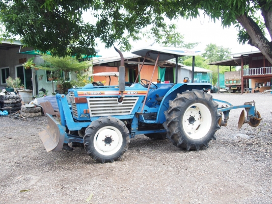 อิเซก TL3201 พร้อมอุปกรณ์ 4WD