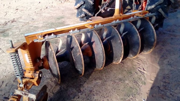 4708 ดันหน้าพาลหลังสวยๆๆเครื่องดี ใช้งานน้อยเอกสารทะเบียนพร้อม