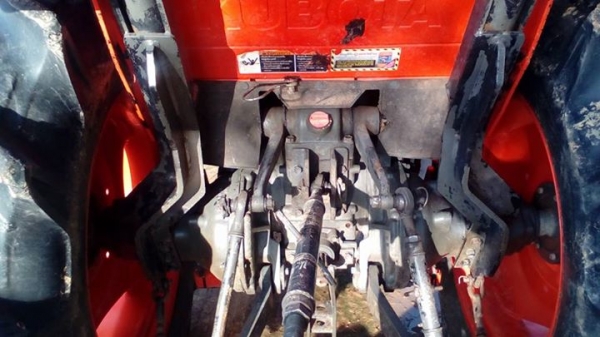 4708 ดันหน้าพาลหลังสวยๆๆเครื่องดี ใช้งานน้อยเอกสารทะเบียนพร้อม