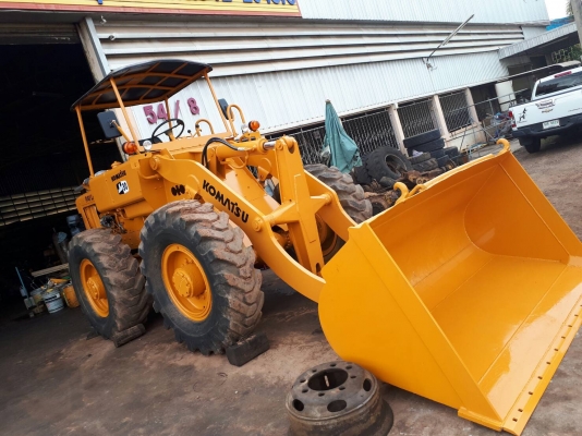ขาย รถตัก KOMATSU JH30B Serial 10389 สภาพพร้อมใช้งาน เช็คใหม่ทั้งคัน เครื่องแน่น เกียร์ดี ปั้มแรง ยางเต็ม ราคาคุยกันได้ครับ
