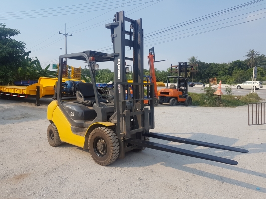 ขายรถยก2.5เสา4เมตรออโต้รุ่น17