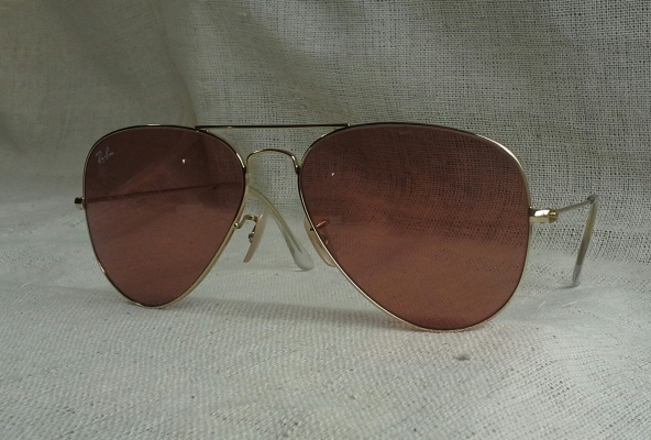 แว่นตา &#039;เดอะ บิ๊กเนม&#039; ตัวจริง!  อิตาลีตัวแท้!  ใหม่กริ๊บ!  Authentic RAY-BAN handmade in Italy  ตัวแท้!  จริงใจ - ไม่จิงโจ้!