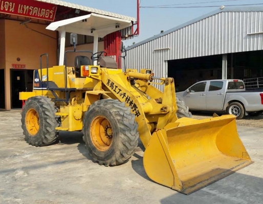 รถตัก Komatsu WA100-1 เก่าญี่ปุ่น
