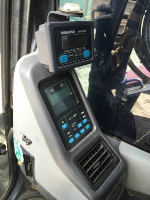 ขาย Komatsu 78uu-6 สภาพดี มีแอร์ในตัว ขาย Komatsu 78uu-6 สภาพดี มีแอร์ในตัว